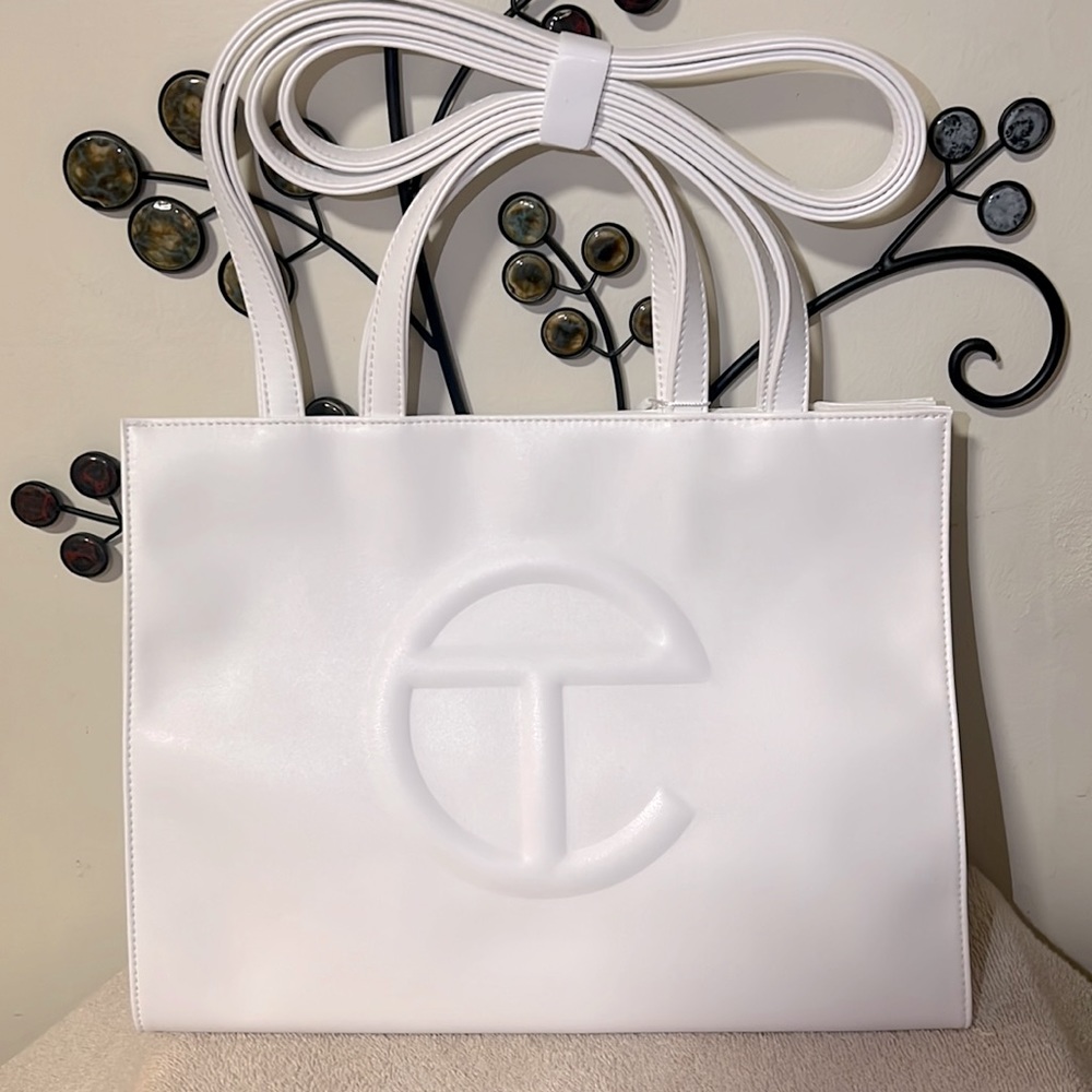 Brand New Telfar Medium White Shopping Bag #Authentic‼️‼️